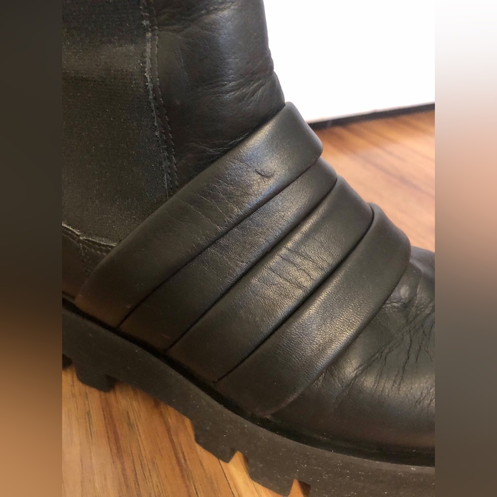 Paloma Barcelo Black Leather Chunky Chelsea Boots size 39 or 8.5 Spain Moto - Picture 6 of 13